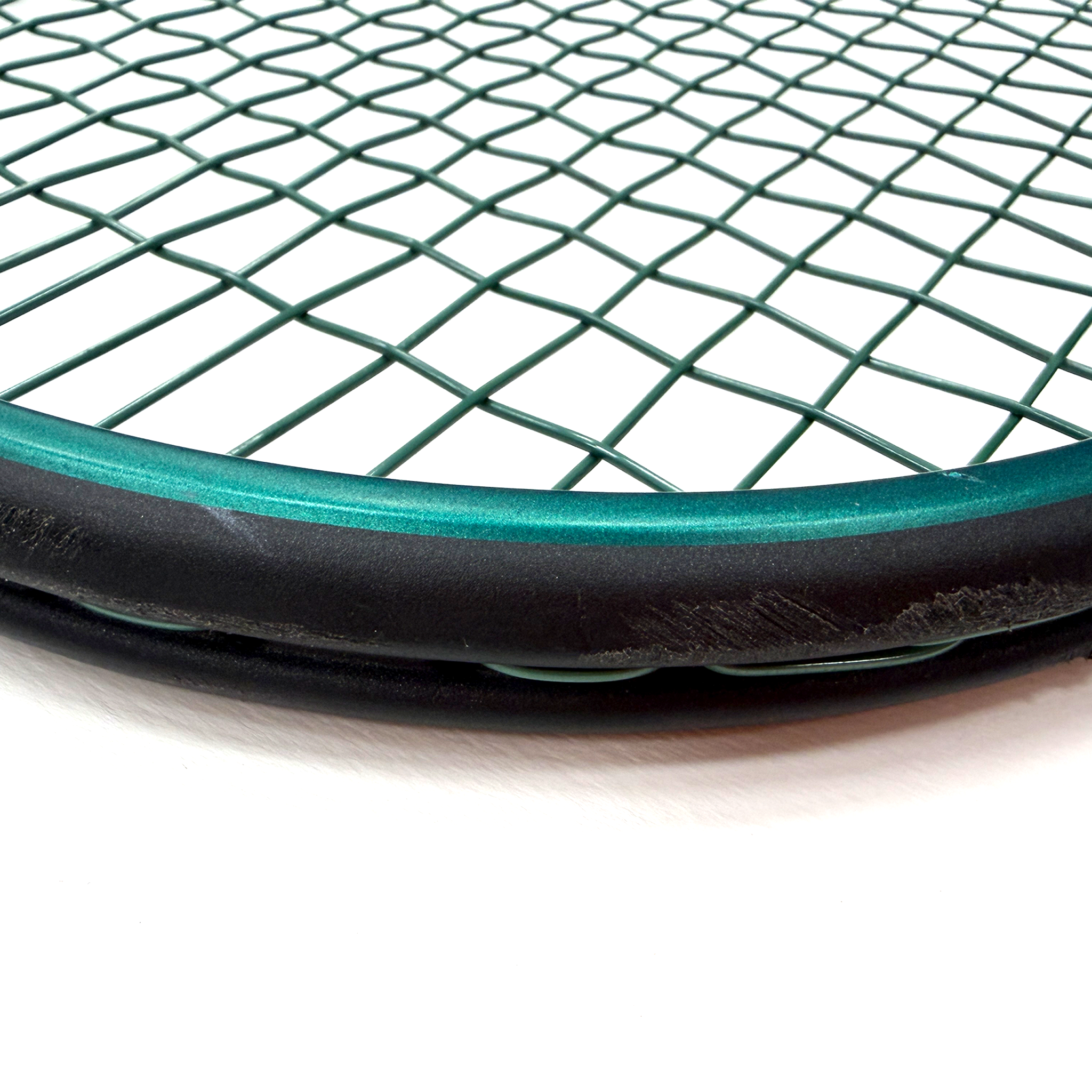 Nearly New Wilson Blade 98 V9 (16x19) (Strung)