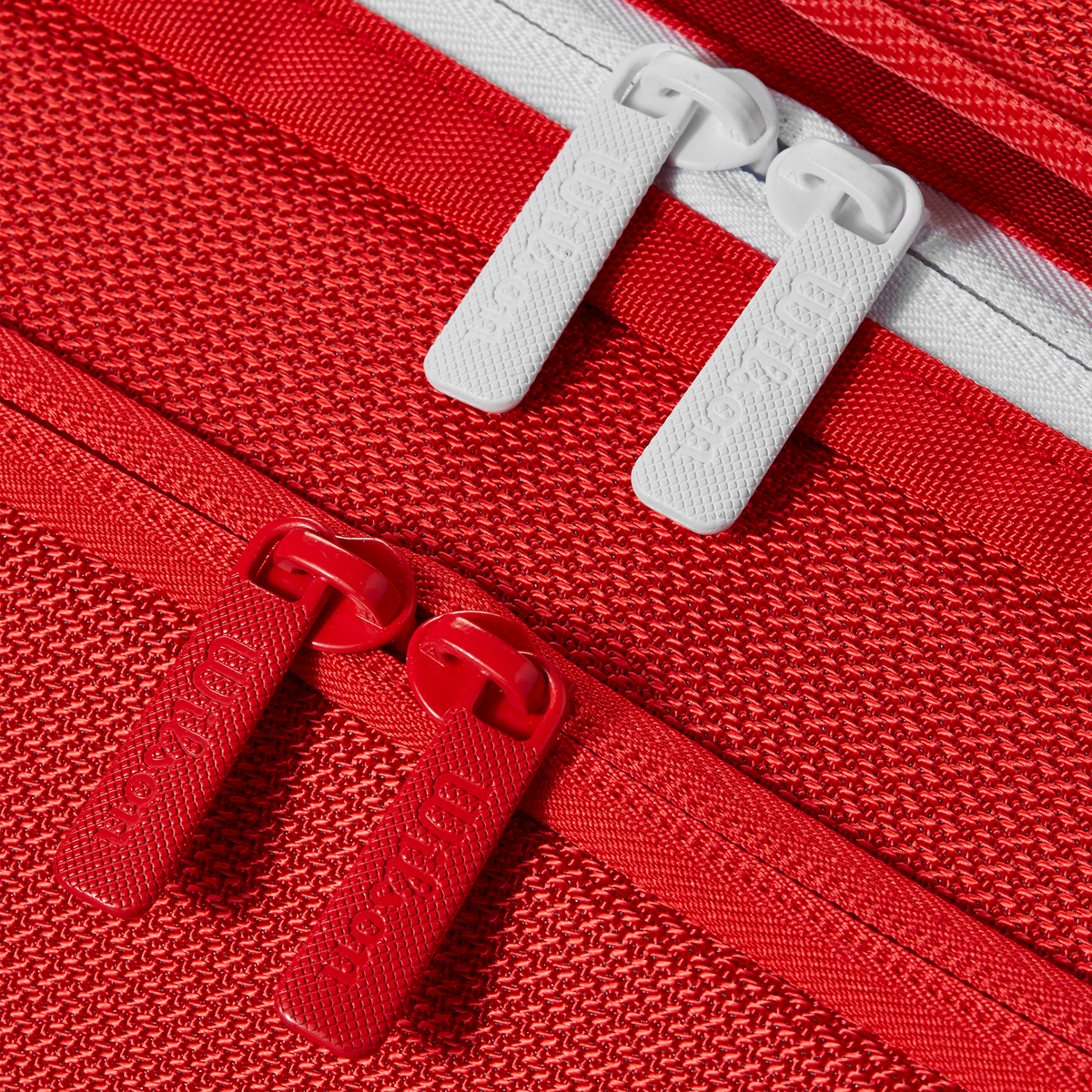 Wilson Super Tour Red 9 Racket Bag (2025)