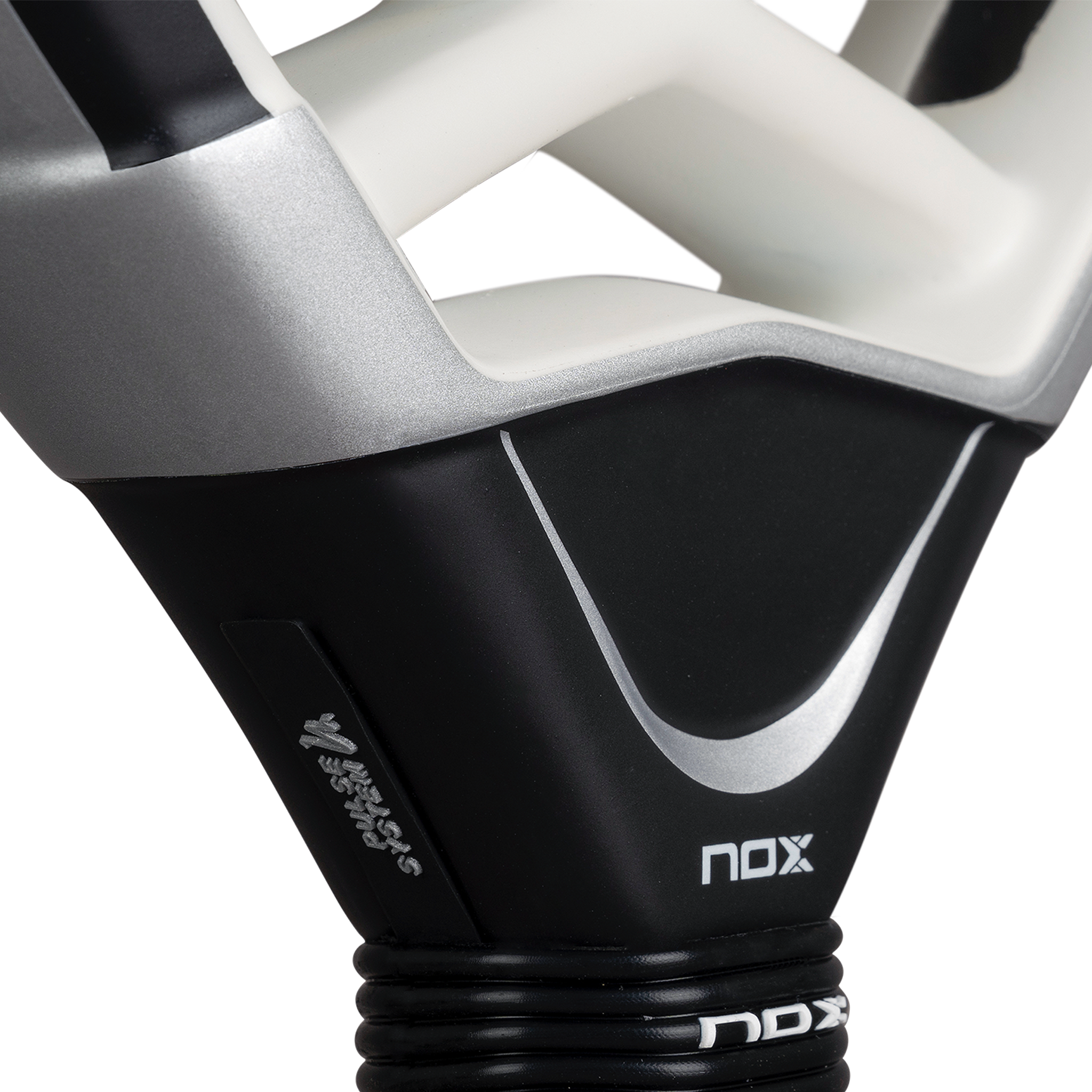 Nox AT10 Genius Attack 18K Alum Padel (2026)