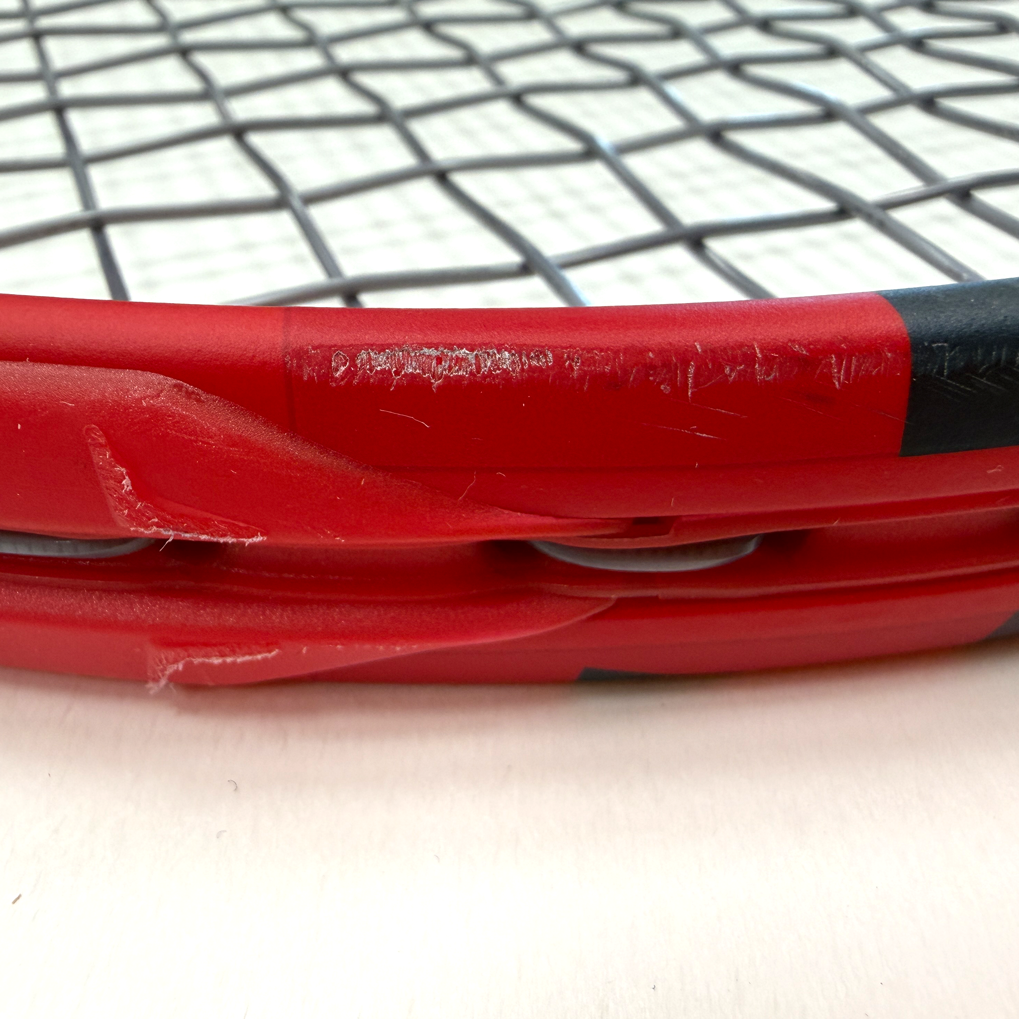Nearly New Yonex Vcore 98 Scarlett (Strung)