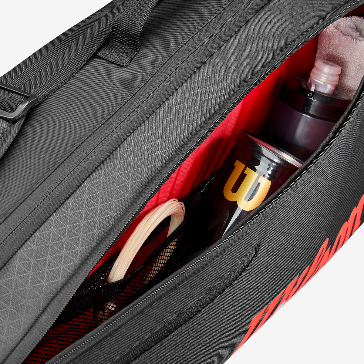 Wilson Clash V3 Super Tour 3pk Bag (2025)