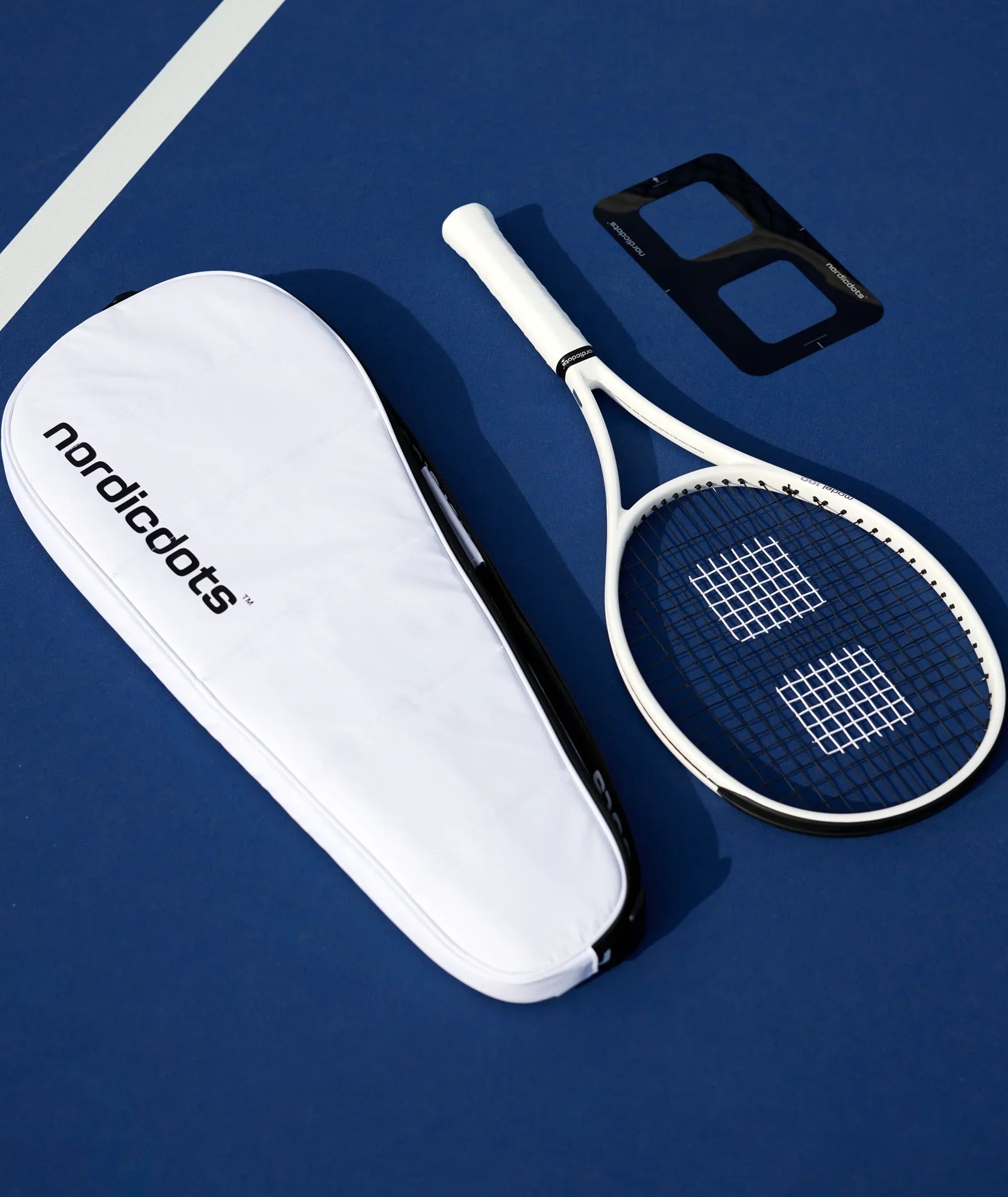 Model 100 tennis racket with bag and stencil